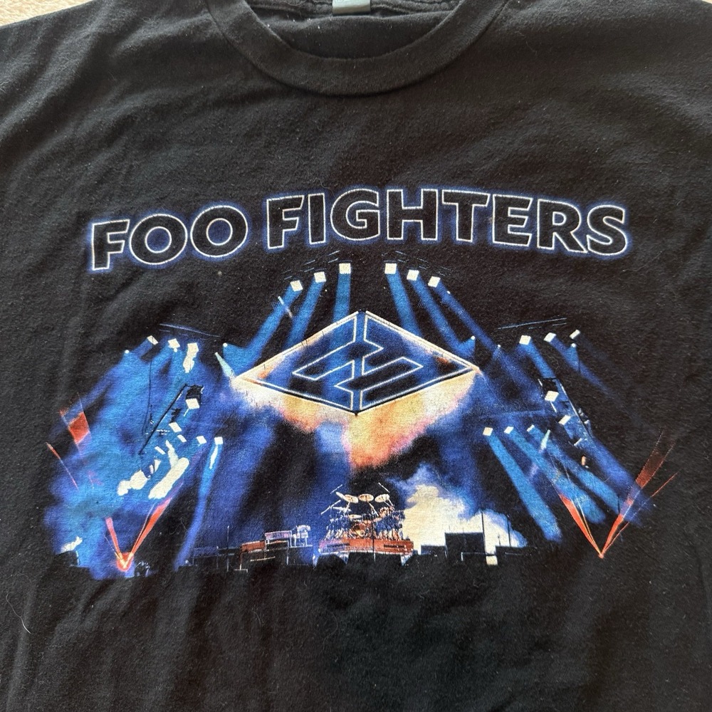 Foo Fighters Concrete And Gold World Tour 2018 Concert T-Shirt Men's Med Merch